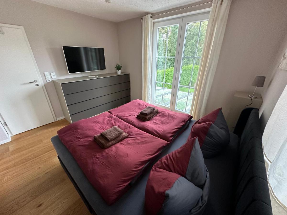 Stadtvilla In Leipzig 7 Personen 3 Schlafzimmer 2 Baeder Garten Und Terrasse Zentral Gelegen Messe Innenstadt Seen Exteriör bild